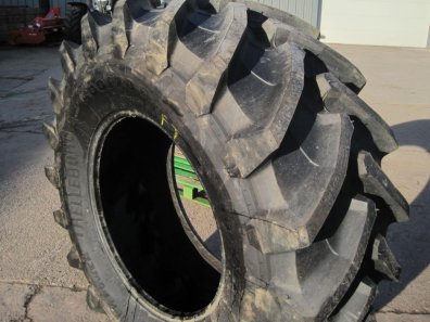 1x new 600/70/30 Trelleborg tyre