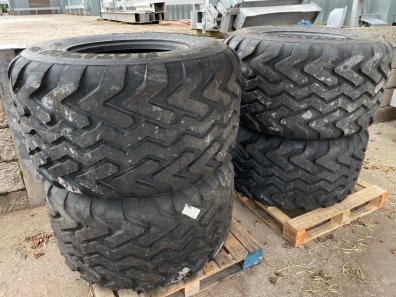 4x new Vredestein 620/50/22.5 tyres