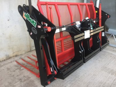 Albutt B809PP push off buckrake, new, 9ft wide, 16 + 4 kv tines, three point linkage brackets
