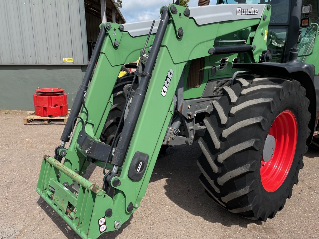 Quicke Q66 loader, Fendt 718-820 brackets and deluxe valve, soft drive, third service, Euro/Trima carriage