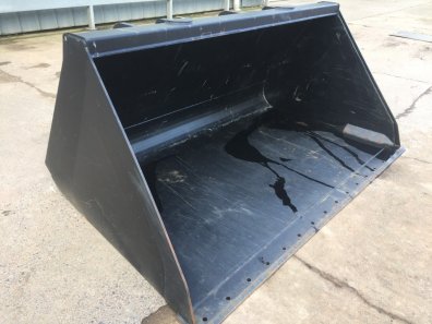 Quicke 2023HDX bucket, Volvo BM hooks, 7ft 6 wide, this bucket will hold approx. 1450kg of wheat
