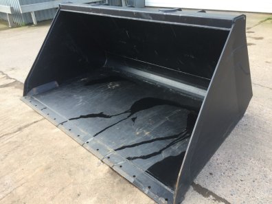 Quicke 2023HDX bucket, Volvo BM hooks, 7ft 6 wide, this bucket will hold approx. 1450kg of wheat