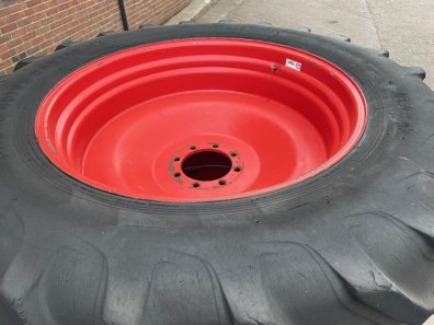 2x 18.4/42 Alliance tyres fitted to Fendt 716 wheels