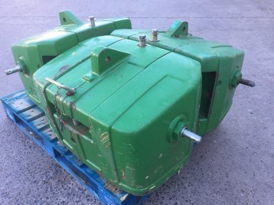 John Deere 900kg weight block, used