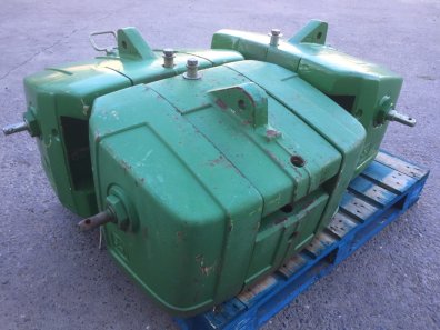 John Deere 900kg weight block, used