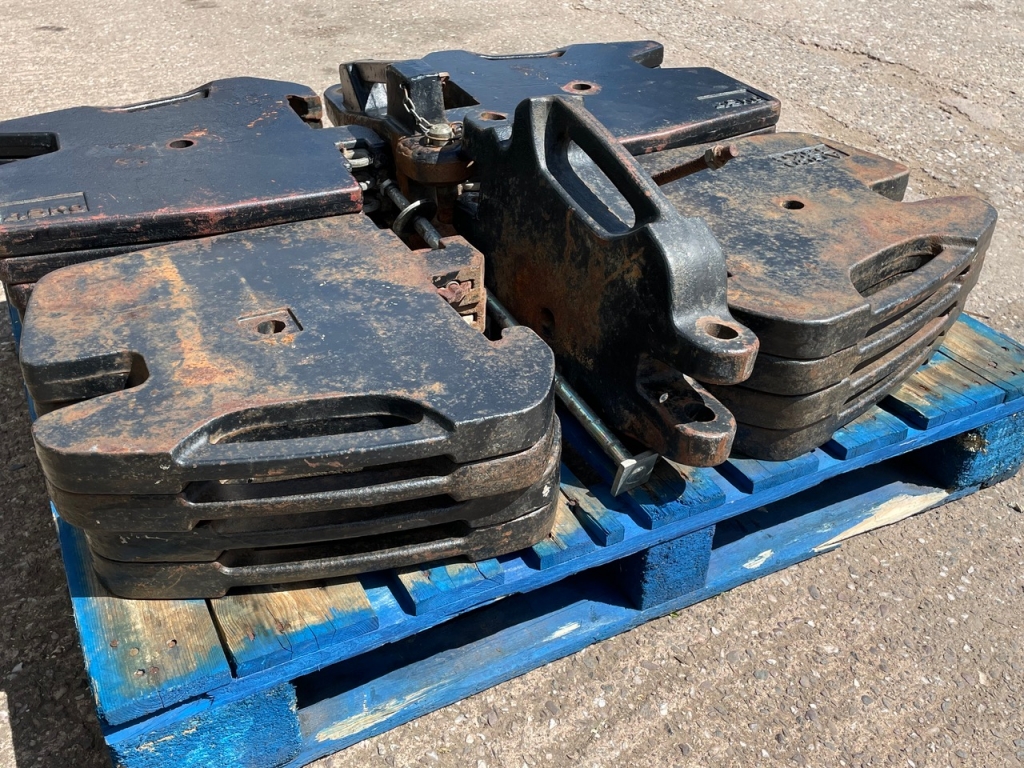 Massey Ferguson 55kg front weights, 8x55kg front weights with centre towing weight