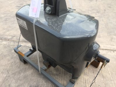 Quicke 900kg weight block, three point linkage mounted, compatible with 600kg extension, finished in grey