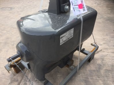 Quicke 900kg weight block, three point linkage mounted, compatible with 600kg extension, finished in grey