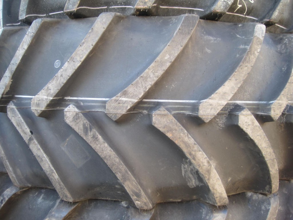 1x 540/65/28 Continental tyre