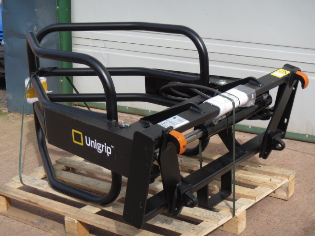 Quicke Unigrip 160 bale handler, Euro hooks and hoses