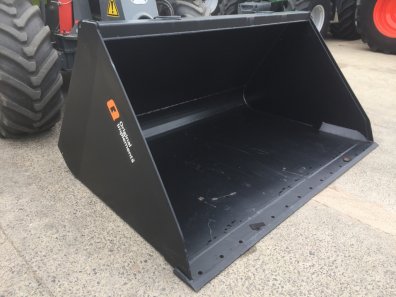 Quicke 2023HDX bucket, new, Claas scorpion/Kramer hooks, 7ft 6 wide, this bucket will hold approx. 1450kg of wheat