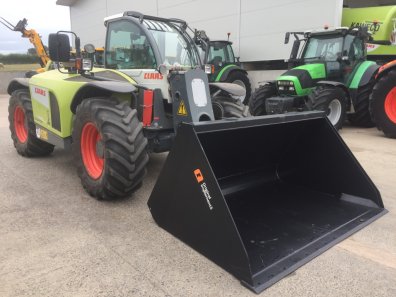 Quicke 2023HDX bucket, new, Claas scorpion/Kramer hooks, 7ft 6 wide, this bucket will hold approx. 1450kg of wheat