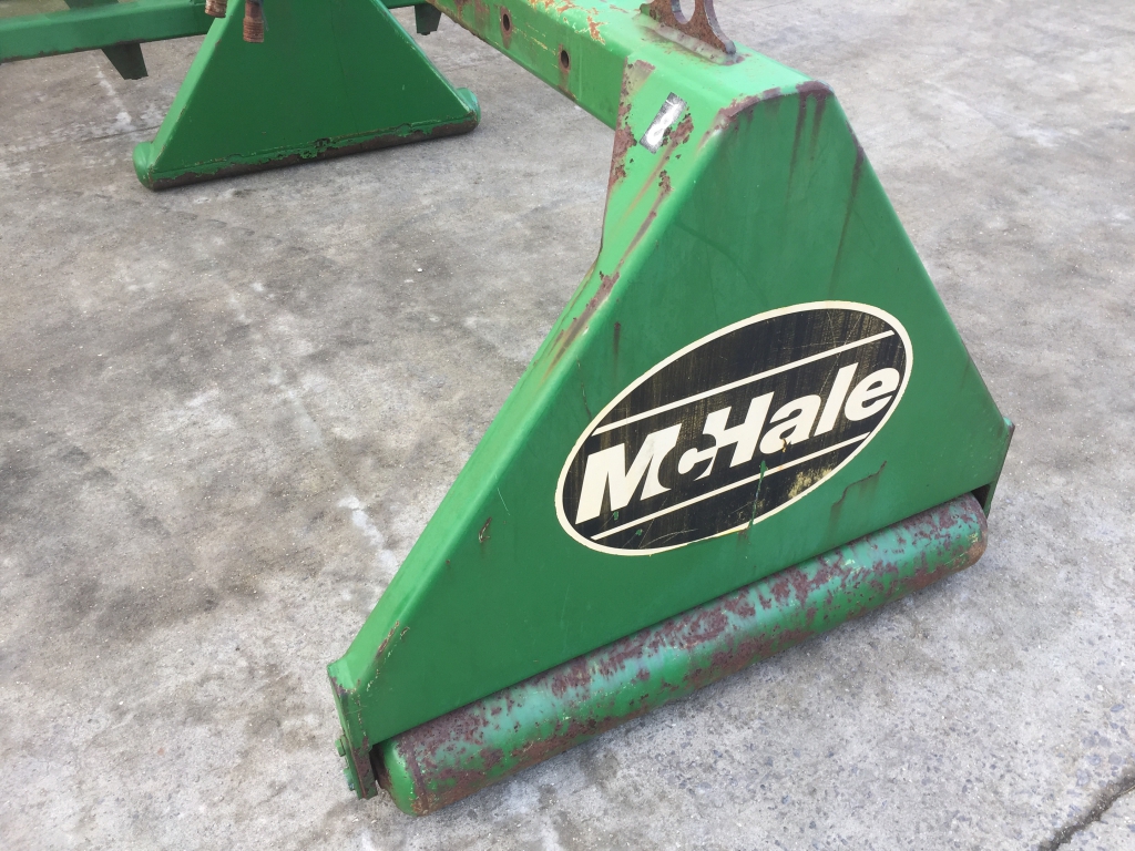McHale over top bale handler, 2007, euro hooks, adjustable arm