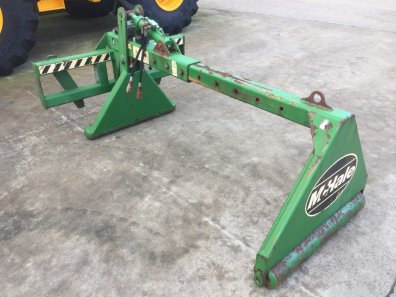 McHale over top bale handler, 2007, euro hooks, adjustable arm