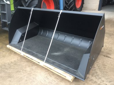 Quicke 240XH toe tip bucket, new, 7ft 6 wide, 2.1 cube