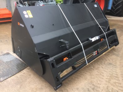 Quicke 240XH toe tip bucket, new, 7ft 6 wide, 2.1 cube