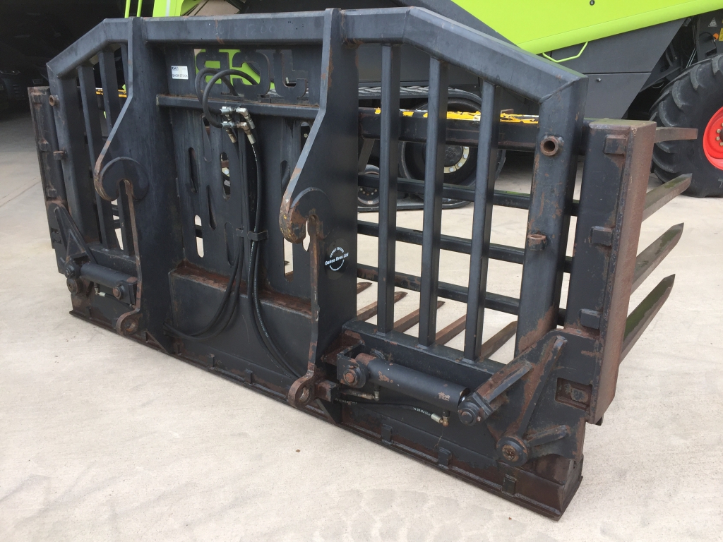JCB folding fork, used, 14ft wide, hydraulic folding, Volvo hooks