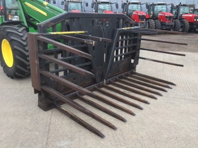 JCB folding fork, used, 14ft wide, hydraulic folding, Volvo hooks