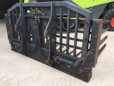 JCB folding fork, used, 14ft wide, hydraulic folding, Volvo hooks