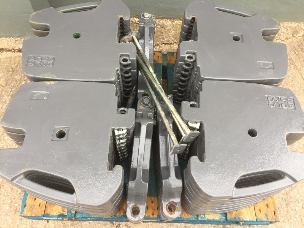 Massey Ferguson centre tow weights
