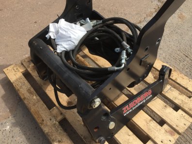 Zuidberg front linkage to fit 4 cylinder Case / New Holland tractors, as new, 2.8 ton lift
