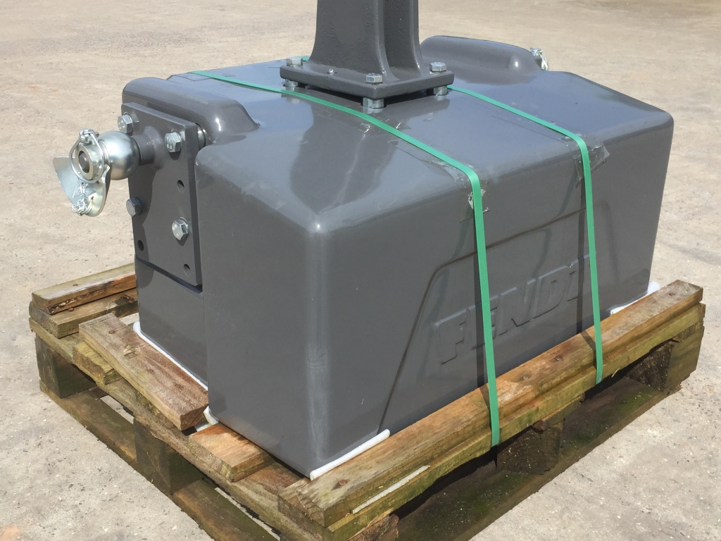 Fendt 1250kg weight block, NEW