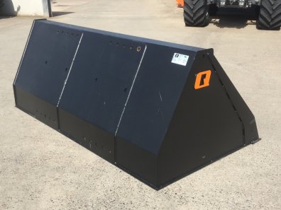 Quicke 240GL+ bucket, NEW, 7ft 6 wide, choice of bolt on hooks, 1.5 cube