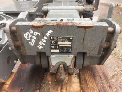 Bill Bennet hydraulic push out hitch removed from Fendt 820, good order