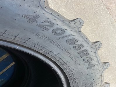2x 16.9/34 +14.9/24 Alliance tyres, 95%