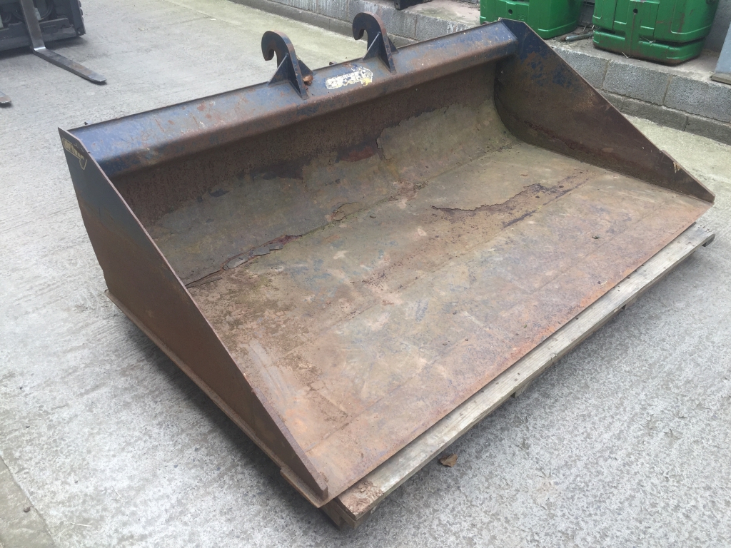 Drivex 7ft 6 Hi Vis bucket, 2002, JCB tool carrier hooks, little use