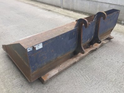 Drivex 7ft 6 Hi Vis bucket, 2002, JCB tool carrier hooks, little use