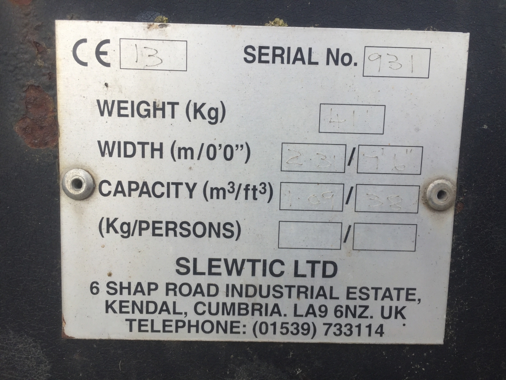 Slewtic bucket, 2013, 7ft 6, Merlo hooks, very little use