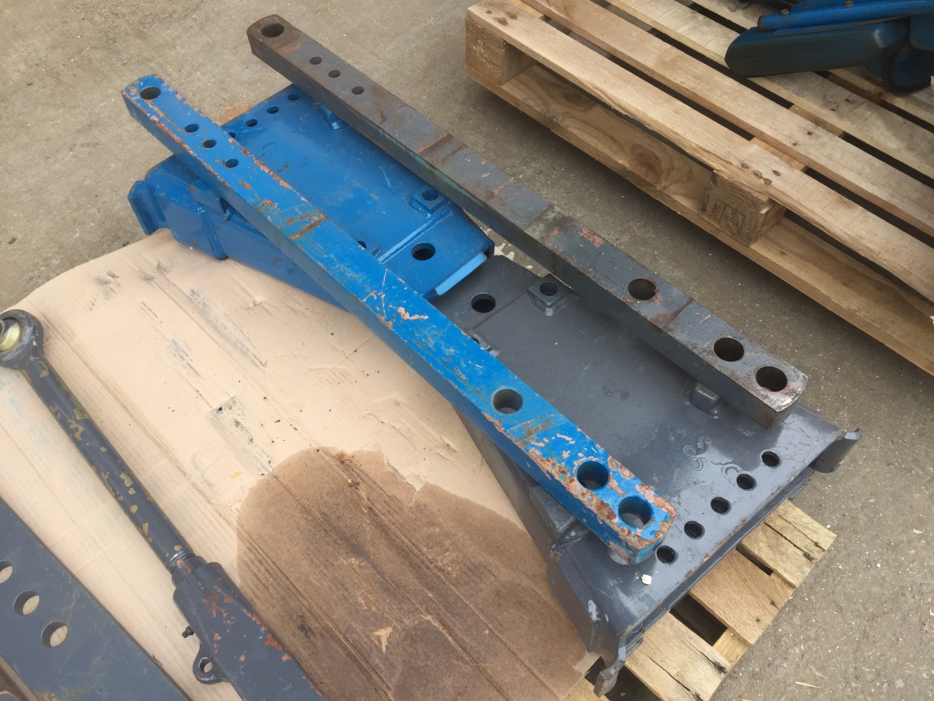 Ford fixed draw bars, as new
