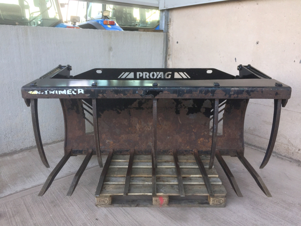Strimech PS-70X Grab, 2020, 7ft wide, Hardox tines, JCB Compact tool carrier hooks