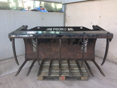 Strimech PS-70X Grab, 2020, 7ft wide, Hardox tines, JCB Compact tool carrier hooks