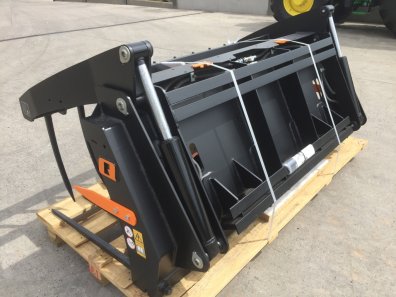 Quicke 210 silograb XL, NEW, 7ft wide, KV tines, Pin and cone hooks