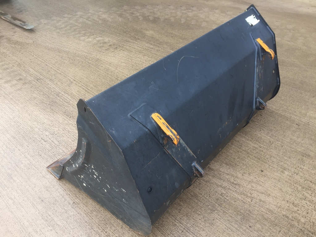 Quicke 160H bucket, 2016, Euro hooks, concreate marked but little wear