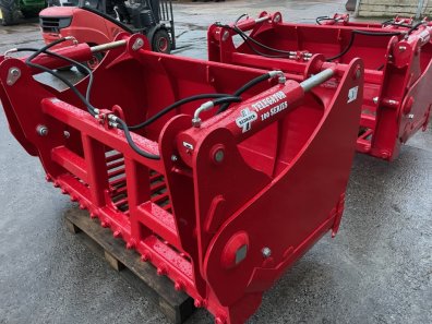 Redrock 100 series, 200 shear grab, NEW, 2 Metres wide, 1 Metre high, twin ram, chrome rams, bolt on blades