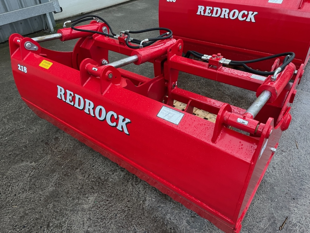 Redrock 85 series, 218 shear grab, NEW, 2.18 Metres wide, 85 cm high, three ram, chrome rams, bolt on blades