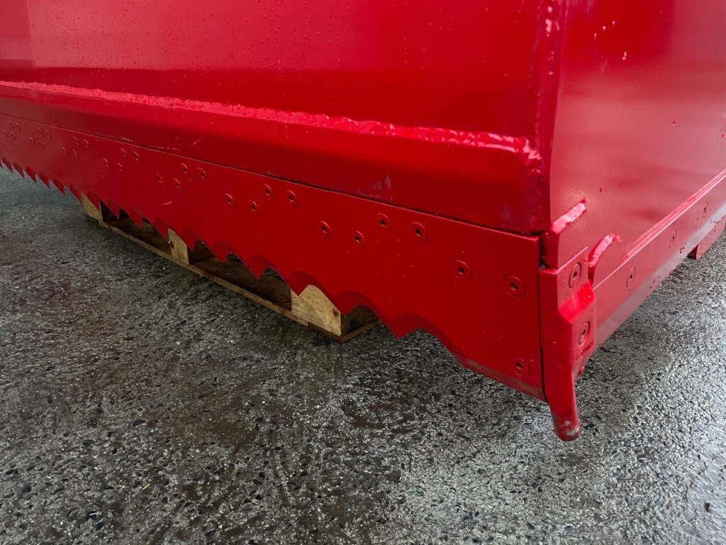 Redrock 85 series, 218 shear grab, NEW, 2.18 Metres wide, 85 cm high, three ram, chrome rams, bolt on blades