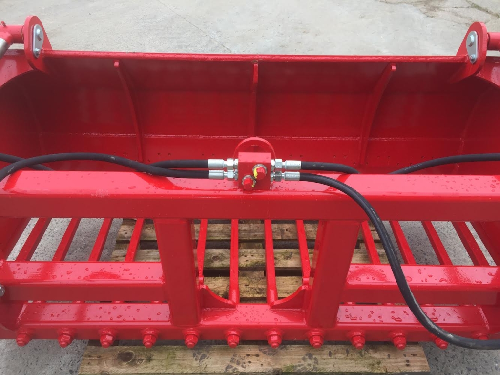 Redrock 85 series, 200 shear grab, NEW, 2 meters wide, 85cm high, twin ram, chrome rams, bolt on blades