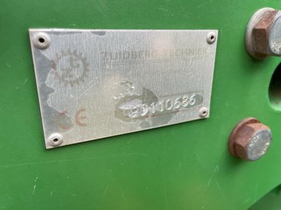Zuidberg front linkage to fit  John Deere 4 cylinder 6000/6010 tractors, used
