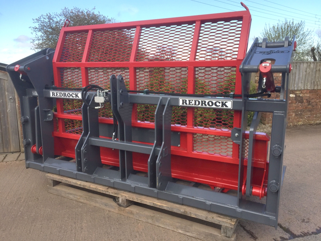 Redrock 10ft push off buckrake, NEW, 10ft wide, 12x hardox tines + 4x side tines, three point linkage brackets, adapter to JCB Q-fit available