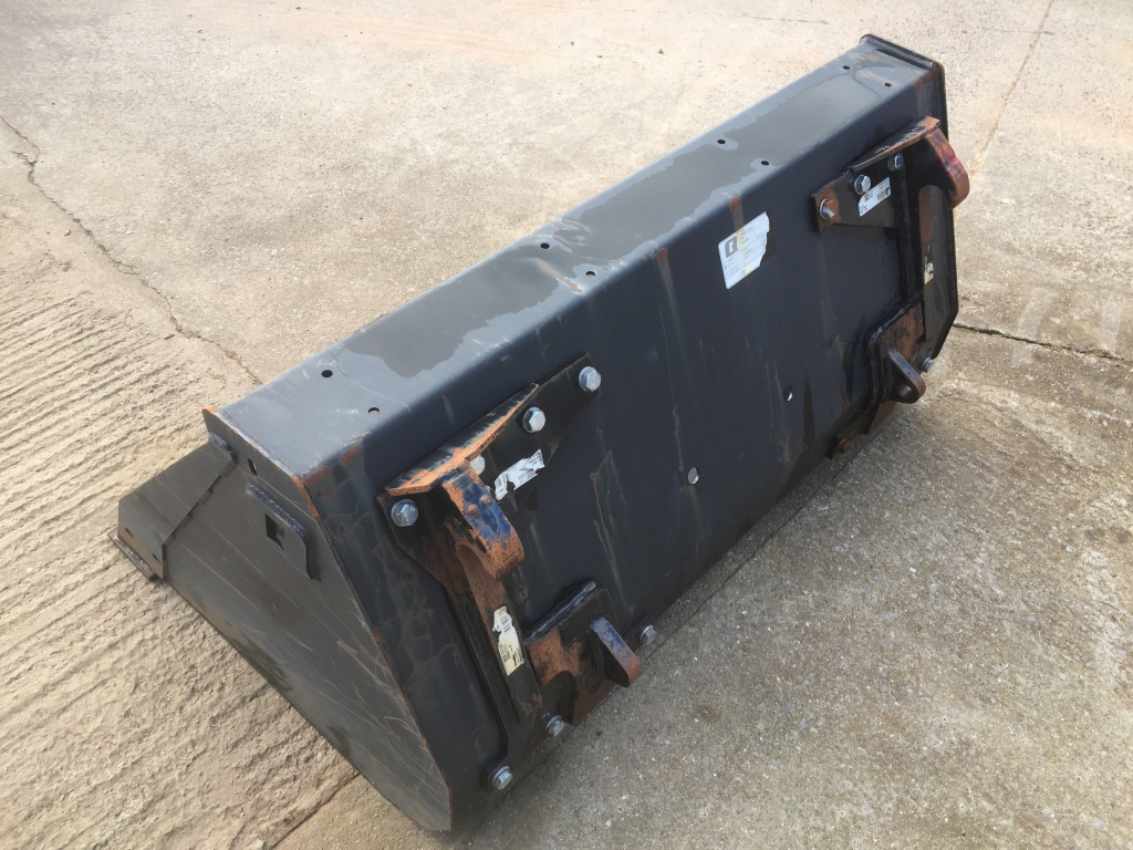 Quicke 140GS+ bucket, used