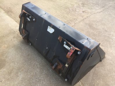 Quicke 140GS+ bucket, used