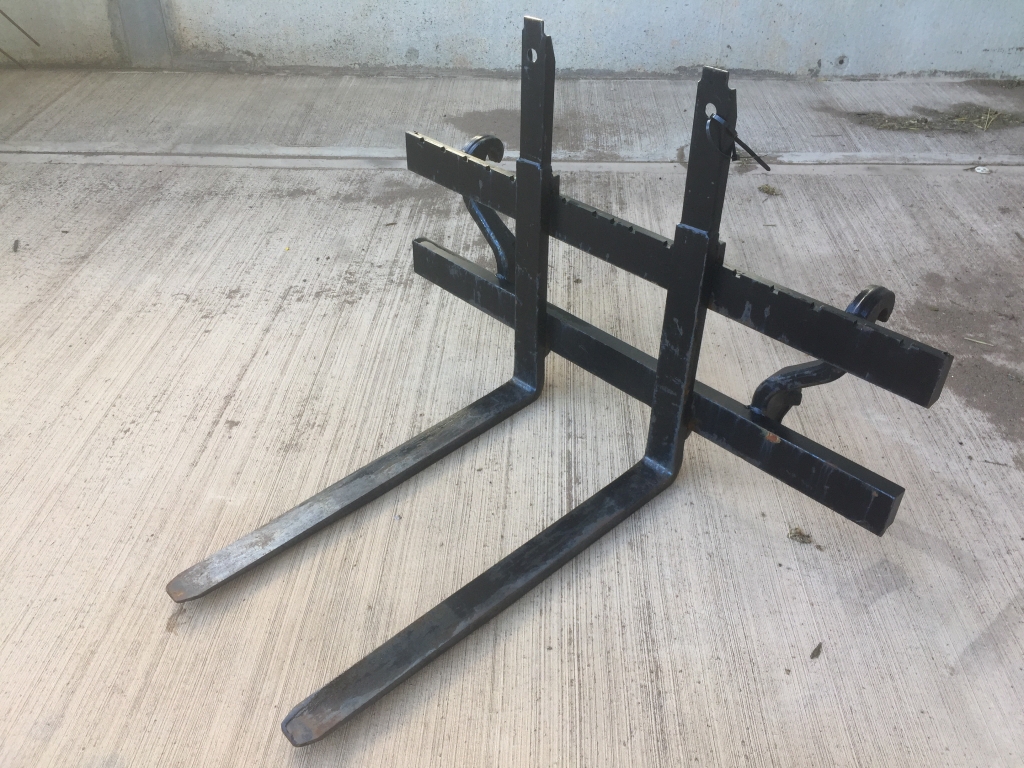 Quicke pallet tines, used, 1600kg, Euro hooks