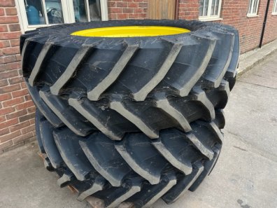 2x 600/65/38 + 2x 540/65/24 Trelleborg 99% tyres fitted to John Deere wheels, as new