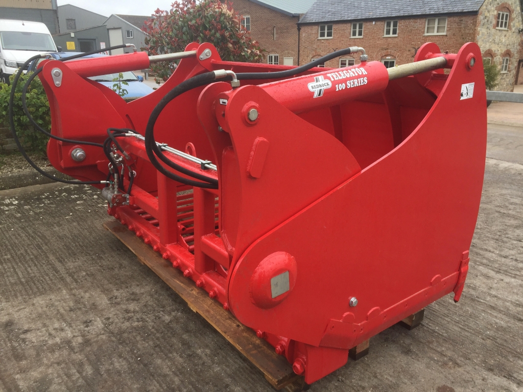 Redrock 240/130 shear grab, NEW, 2.4 meters wide, 1.3 meter high, twin ram, chrome rams, bolt on blades