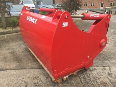 Redrock 240/130 shear grab, NEW, 2.4 meters wide, 1.3 meter high, twin ram, chrome rams, bolt on blades