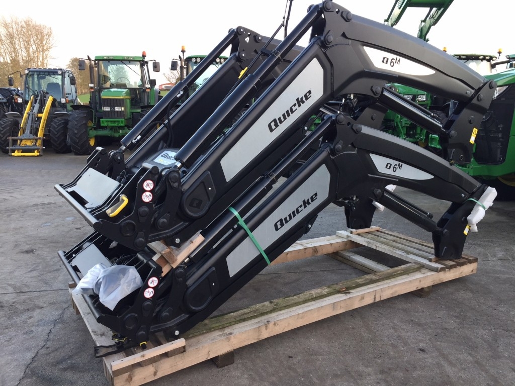 Quicke Q6m Performance loader boom, NEW, Euro carriage, soft ride, third service, Black/Silver